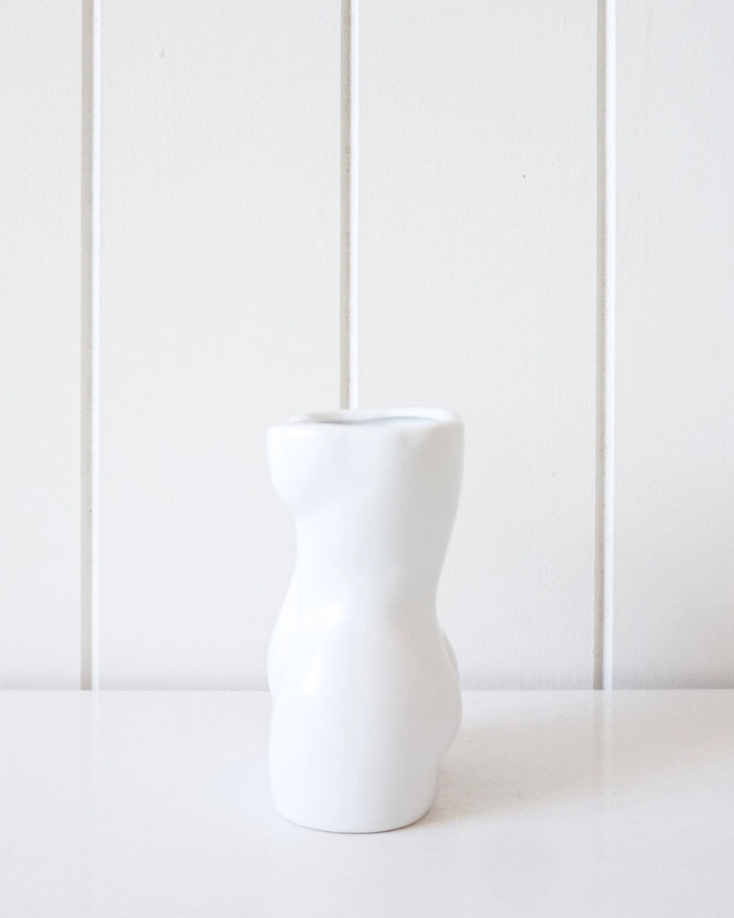 La Femme Vase -White